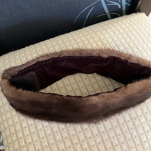 EUC GENUINE MINK HEAD BAND -vELVET LINED - Picture 3 of 8